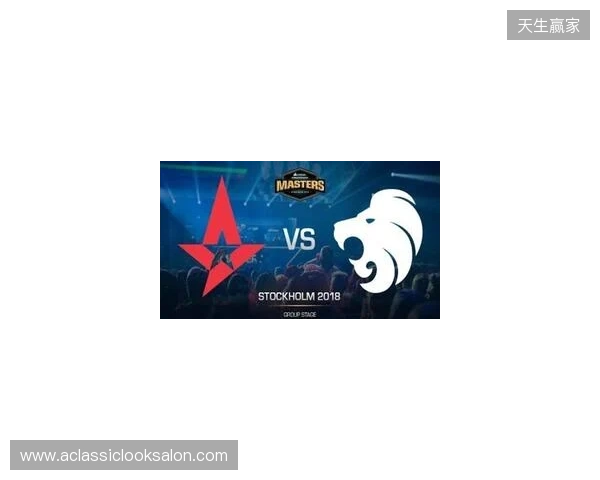 跟队：埃斯特旺参加了切尔西的公开训练，里斯、约恩森缺席